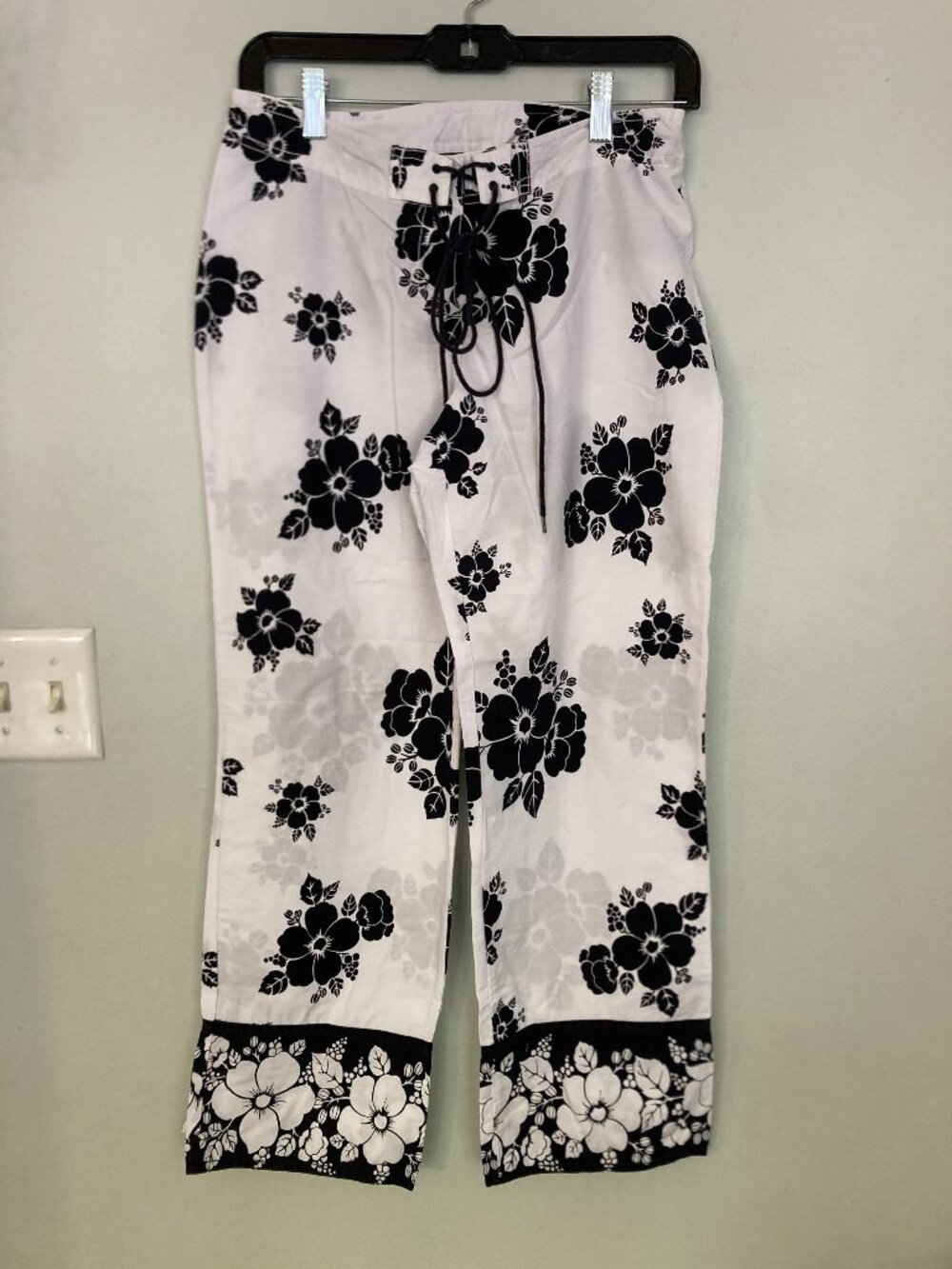 Identity By Lord & Taylor Floral Drawstring Pants Size 2 Cotton Lightweight Summ